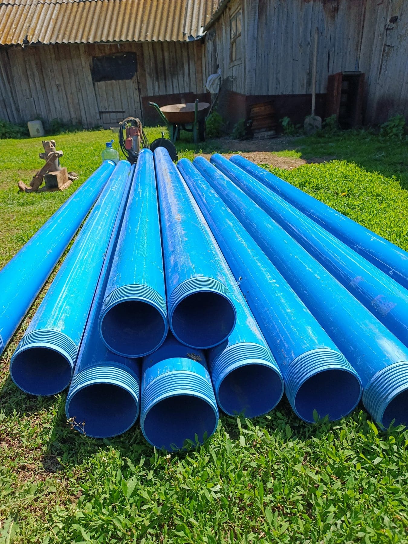 Трубы и материалы для обустройства скважины